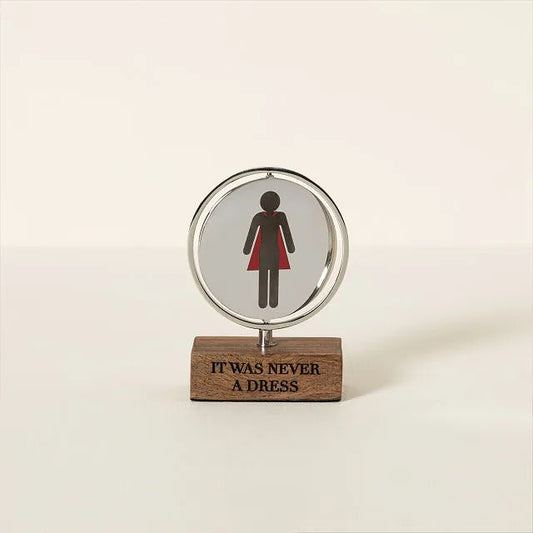 It Was Never a Dress Desktop Spinner