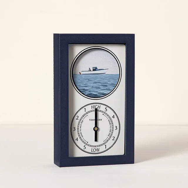 Seaside Surprise Moving Tide Clock